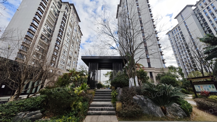 融旷•格林学府外景图