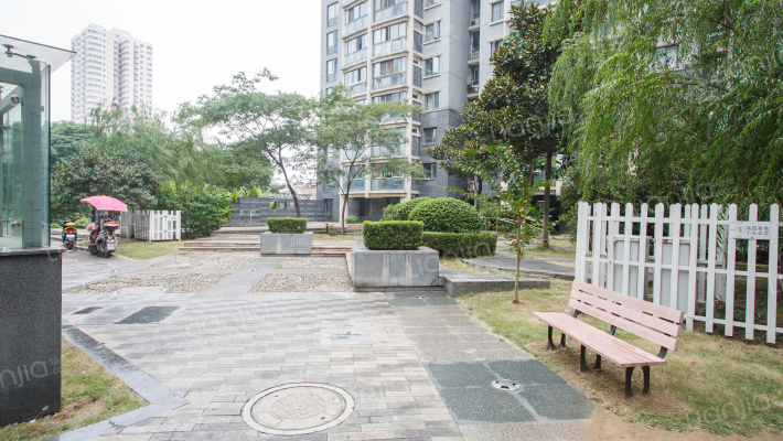 天安恒隆花园外景图