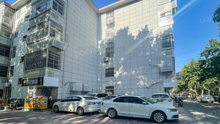 玉林工贸总公司家属院外景图