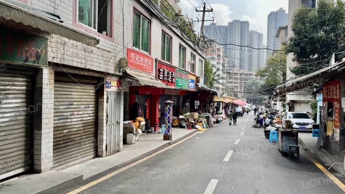 宅吉路335号外景图