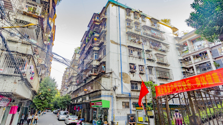 梅花园新村外景图