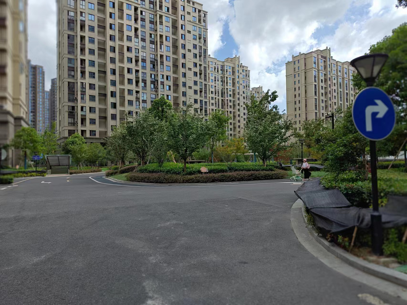 丁山郡府小区实景 6