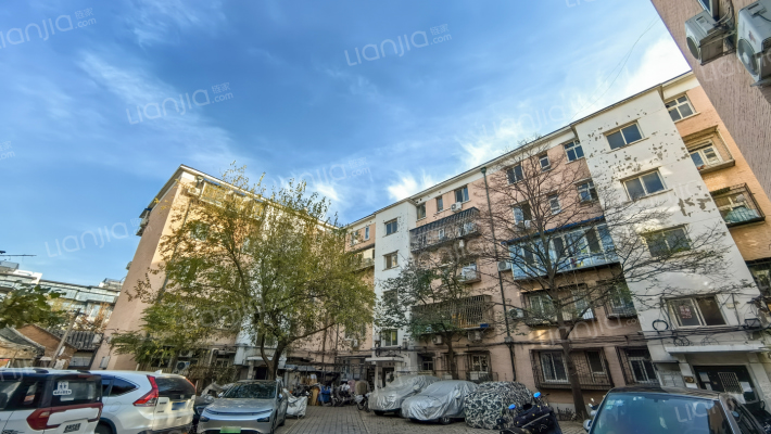 大草厂胡同外景图