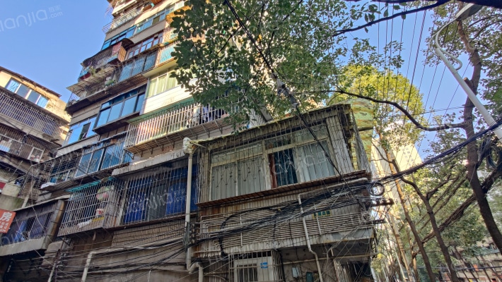 黔灵西路195号外景图