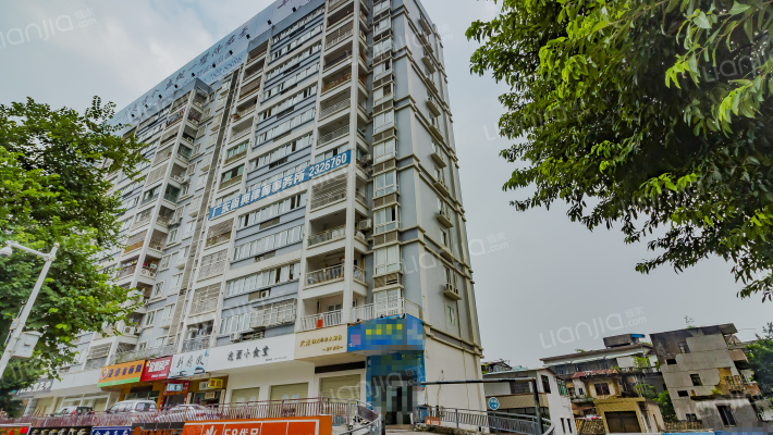 金典水岸外景图