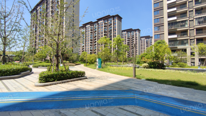 北辰蔚蓝城市樾东方外景图