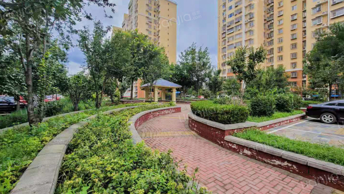 裕华园一区外景图