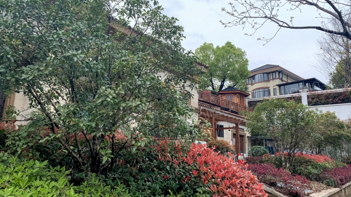 万锦山庄外景图