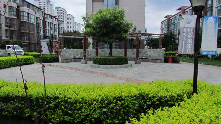 雪莲西里外景图