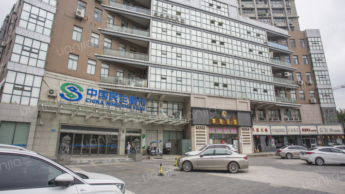 天庆大厦外景图