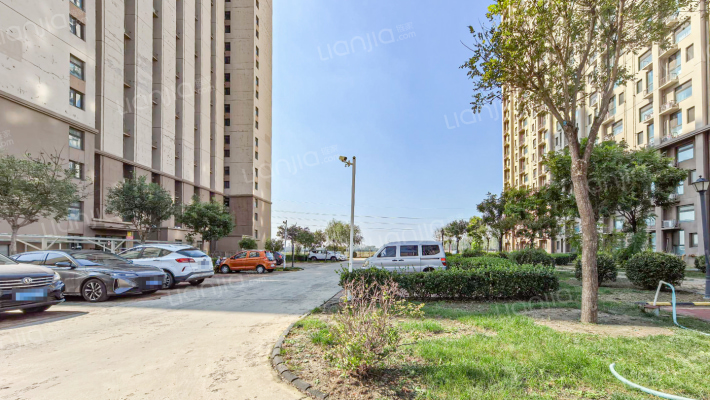 翡翠蓝湾外景图