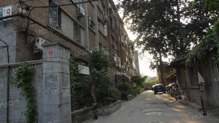 小经厂胡同外景图