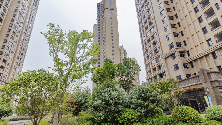 盘龙理想城外景图