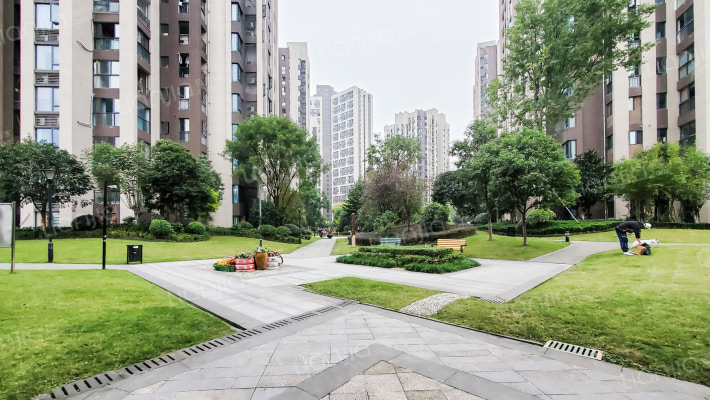 保利林语溪外景图