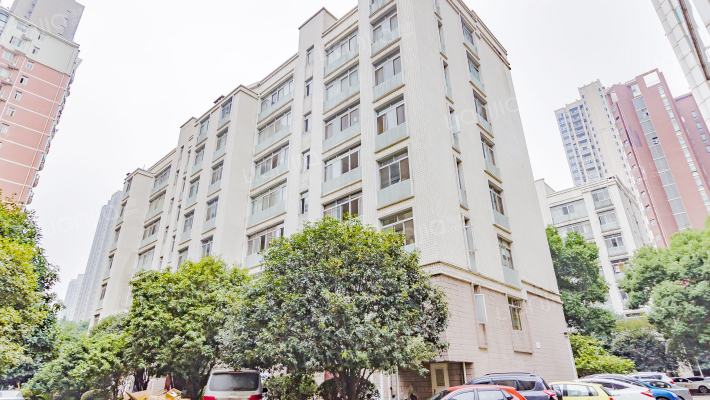 中国人寿公司宿舍外景图