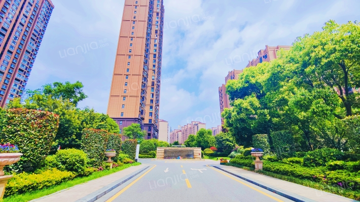 栖霞栖庭外景图