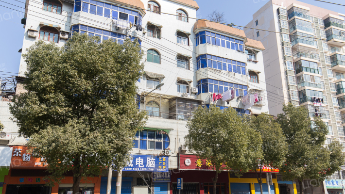 黄陂传输局综合楼外景图