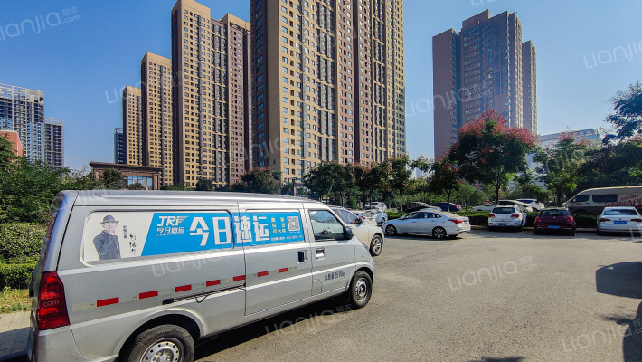 凯沣学府外景图