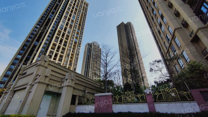 首开领翔上郡三期外景图