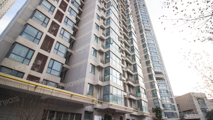 升龙国际中心D区外景图