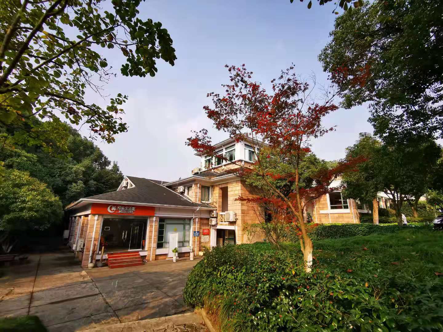 Jiuxi Rose Garden  compound photo 6