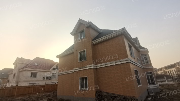 金色高尔夫外商生活区外景图