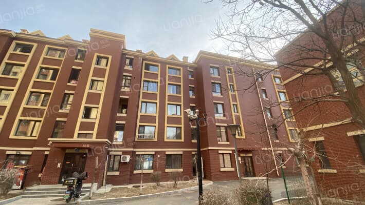 黎明柳林苑外景图