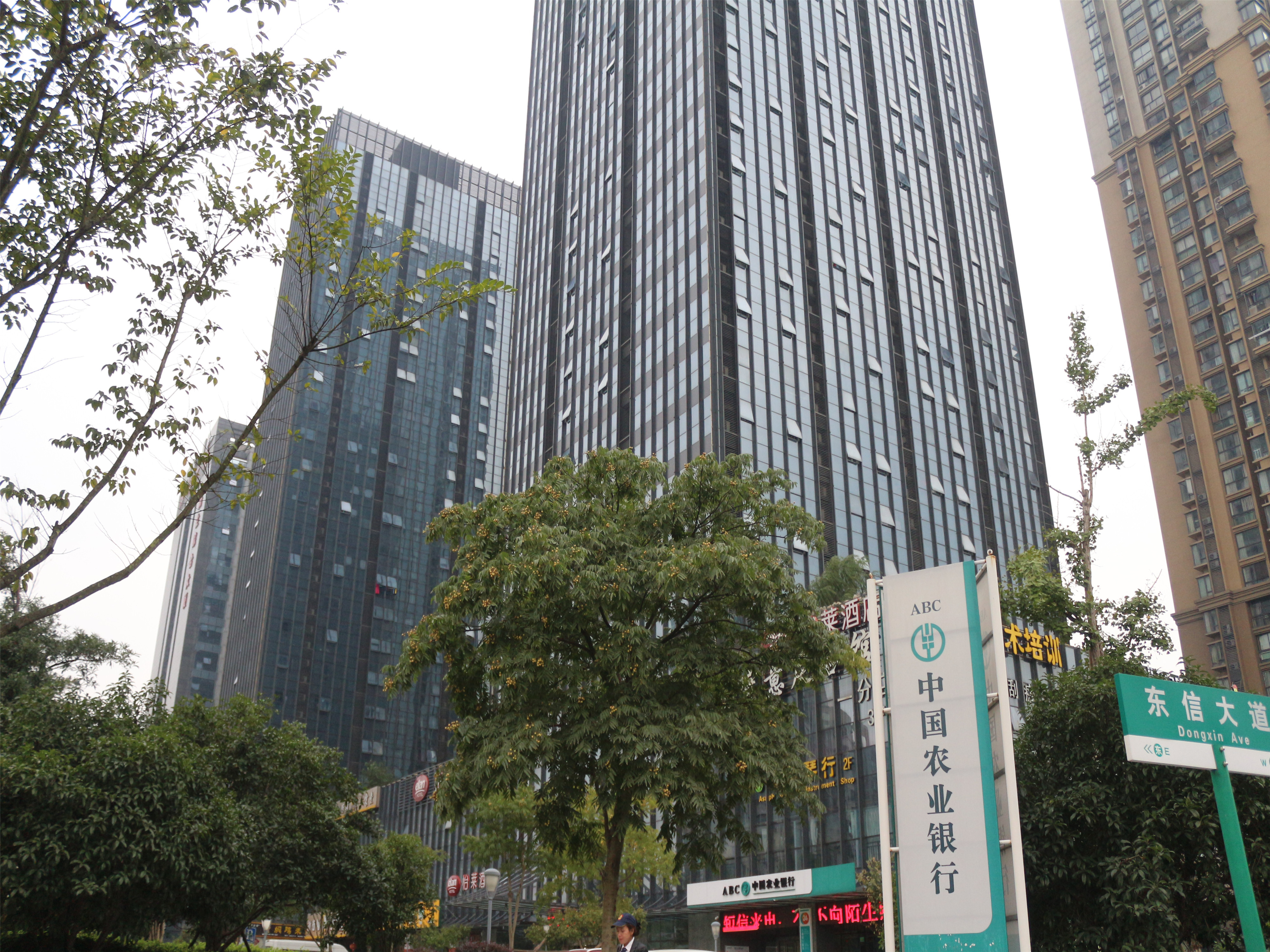 风尚蓝湾小区实景 5