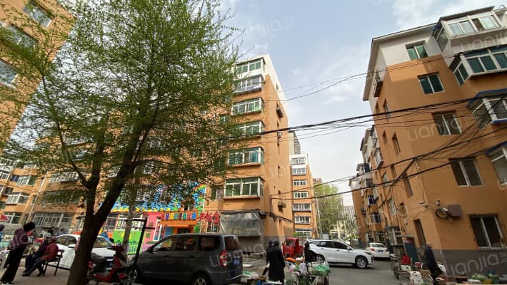 钢花小区外景图