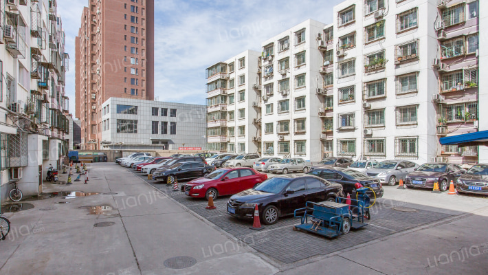 南湖渠三巷6号院外景图