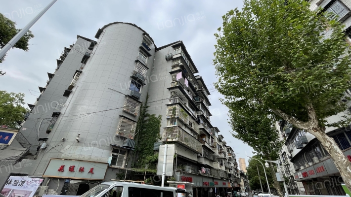 闷家湖小区外景图