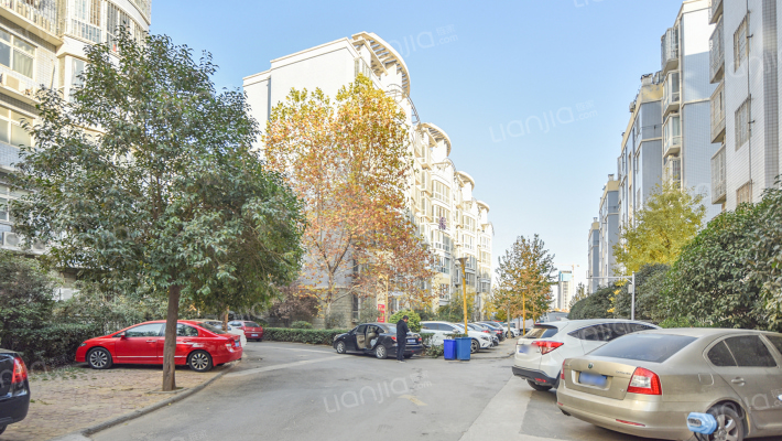 假日蓝湾外景图