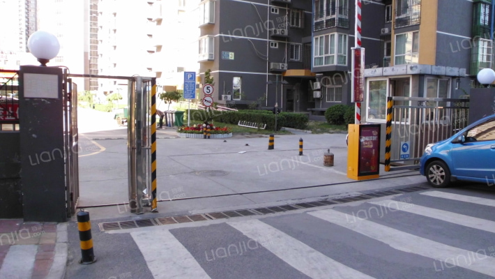 红居街10号院外景图