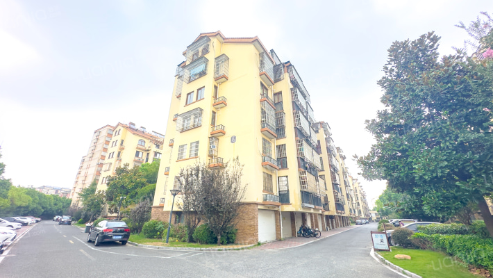 阳光美地外景图