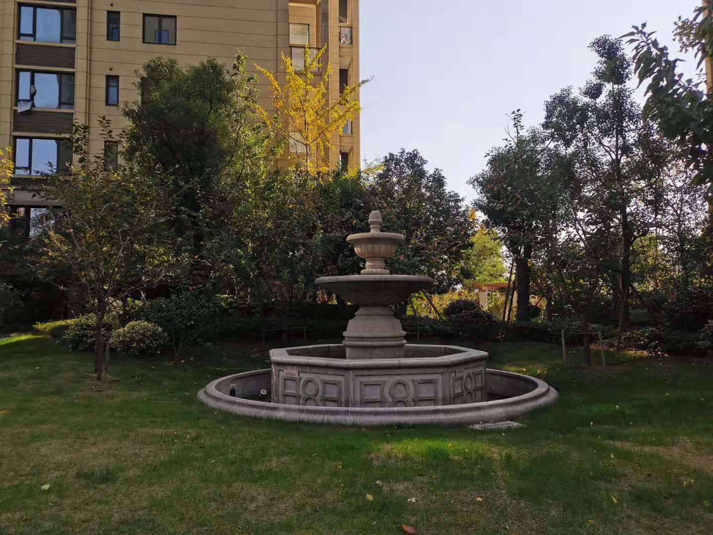 港龙城小区实景 9