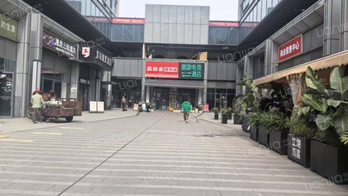 珠江新城D区外景图