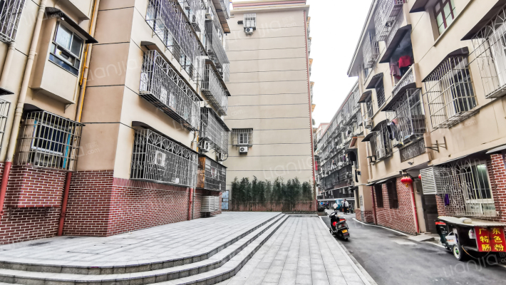 长沙市二轻工业总公司宿舍外景图