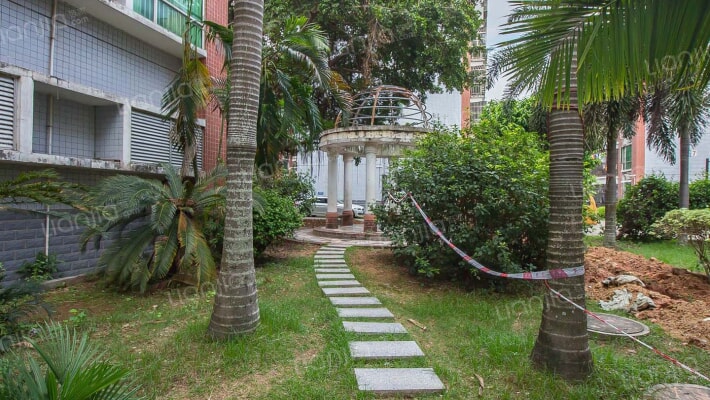 富苑新村外景图