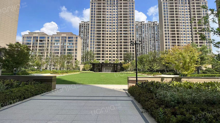 绿地翡丽云庭外景图