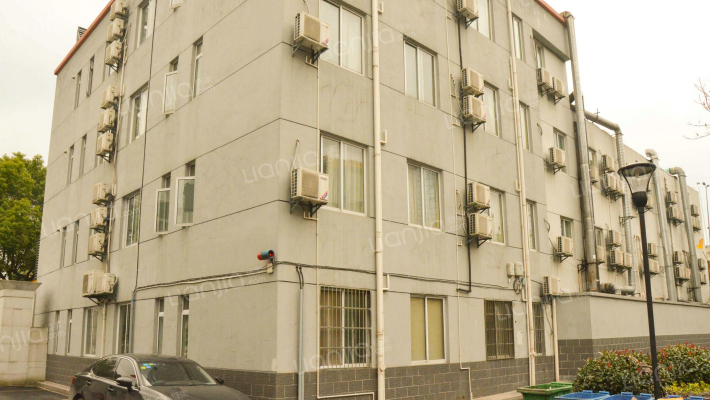 石灰坝24号外景图