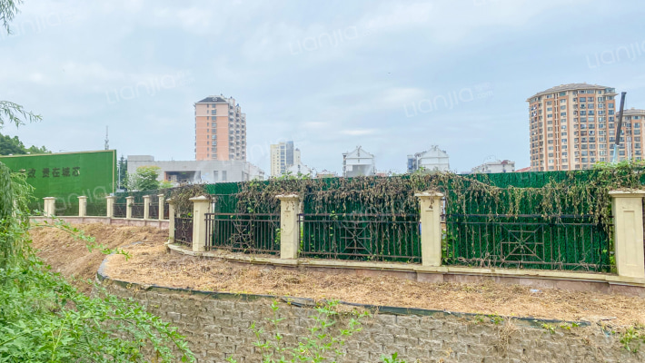 晶宫山水拾光外景图