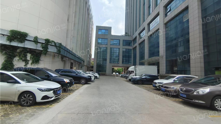 天贸大厦外景图