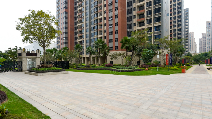 御蓝湾花园外景图