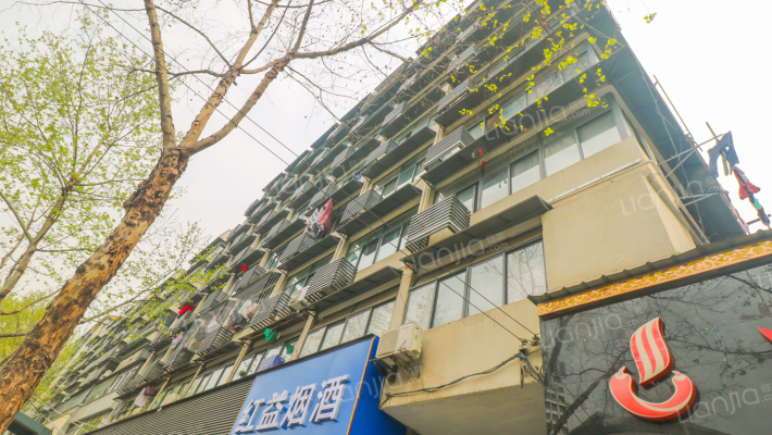 解放大道1400号外景图