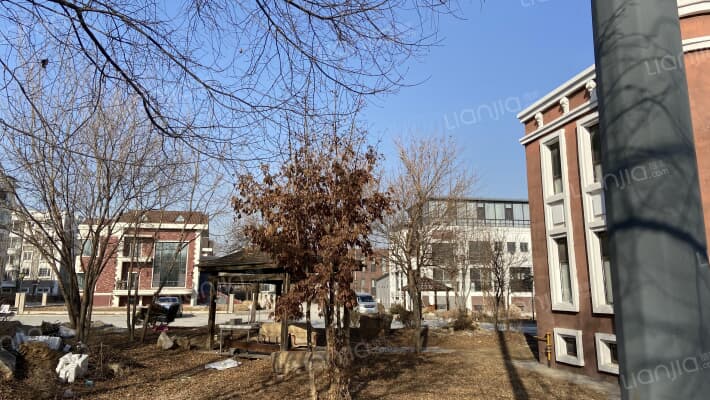 良臣美景外景图