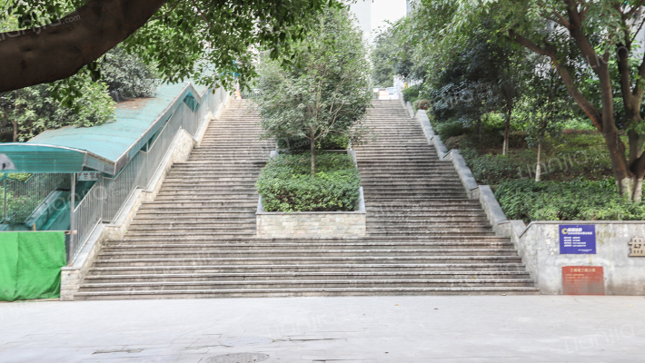 盘龙花园二期外景图