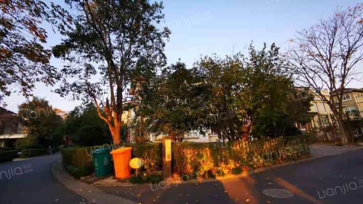 润和山庄外景图