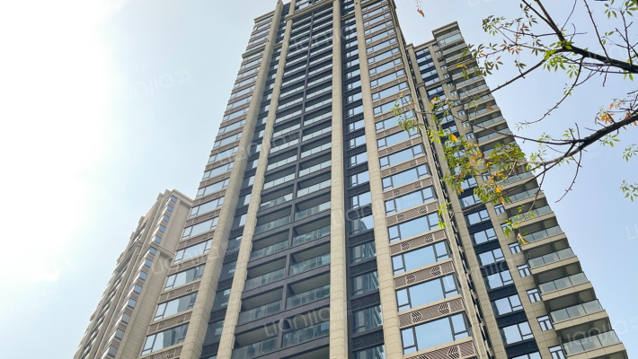 珑湾祥云外景图