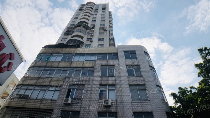 光明大厦外景图