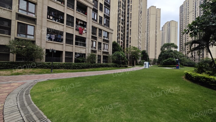 金地香山湖香榭院外景图